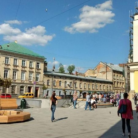 Smart Apartment On Filatova Lviv Exterior photo